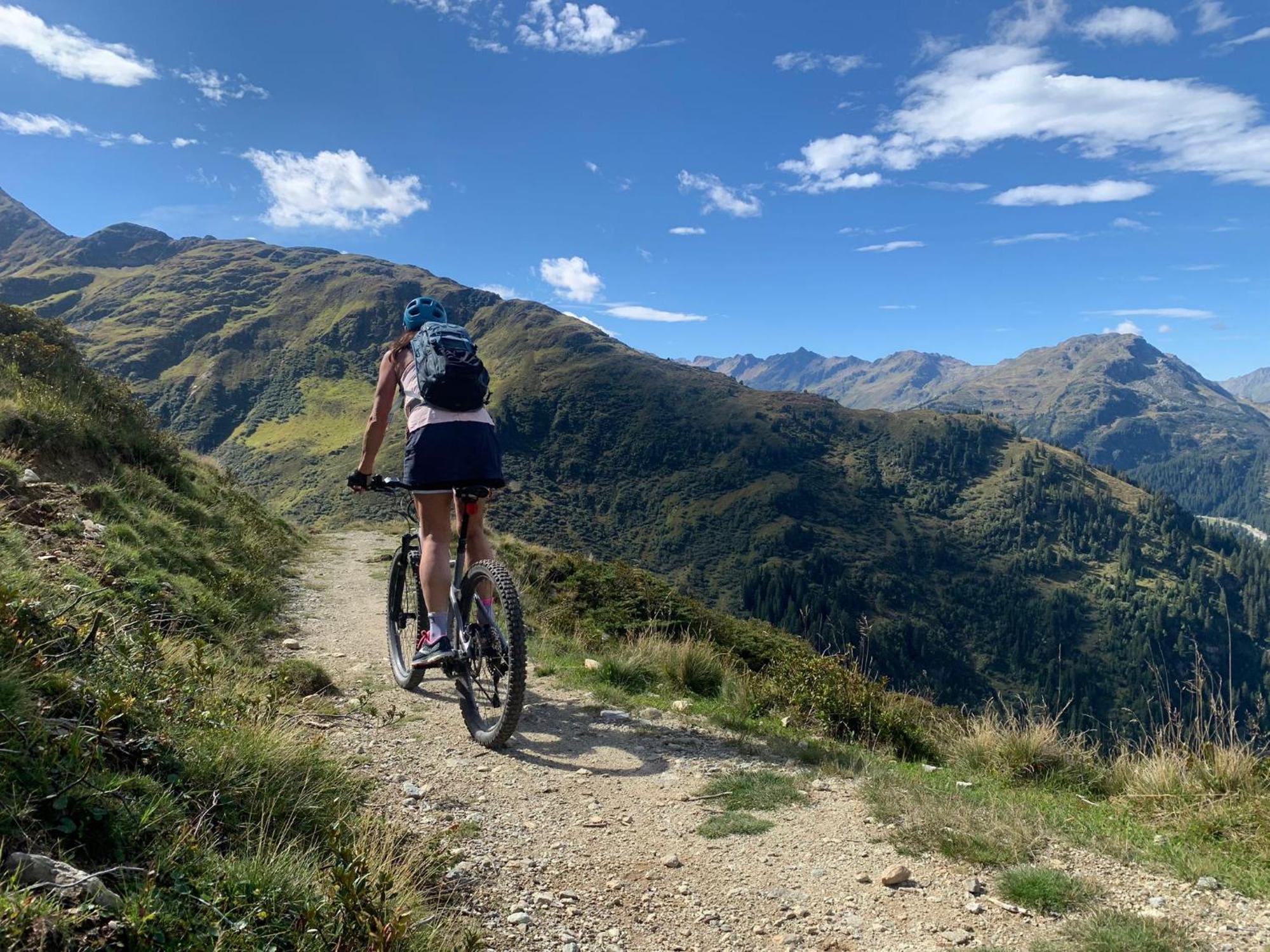 Haus Richard Falch - Inklusive Kostenloser Premium-Sommerkarte Sankt Anton am Arlberg Exteriér fotografie