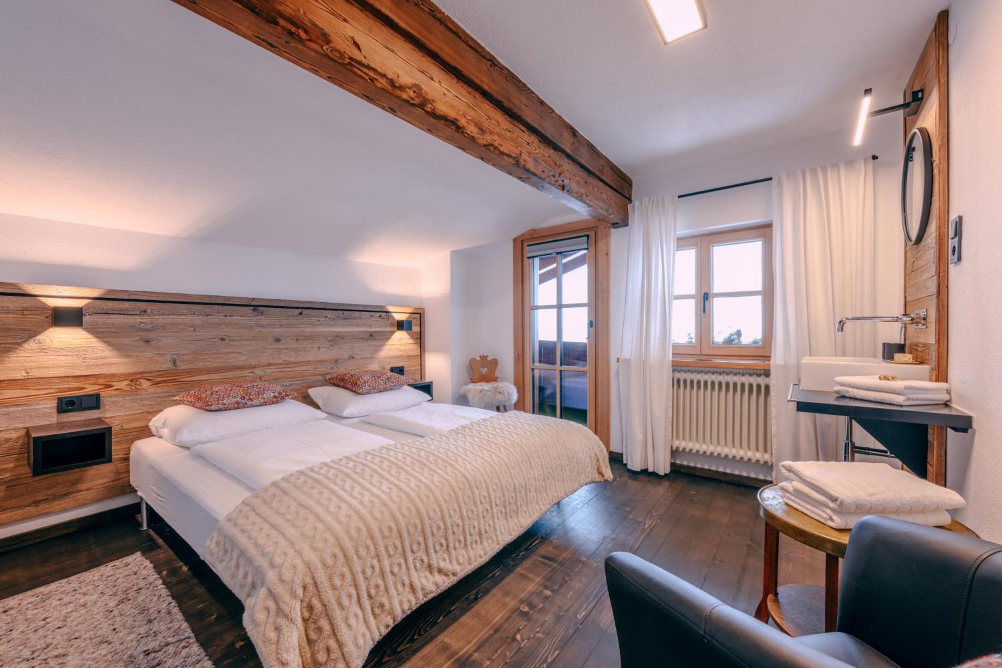 Haus Richard Falch - Inklusive Kostenloser Premium-Sommerkarte Sankt Anton am Arlberg Exteriér fotografie