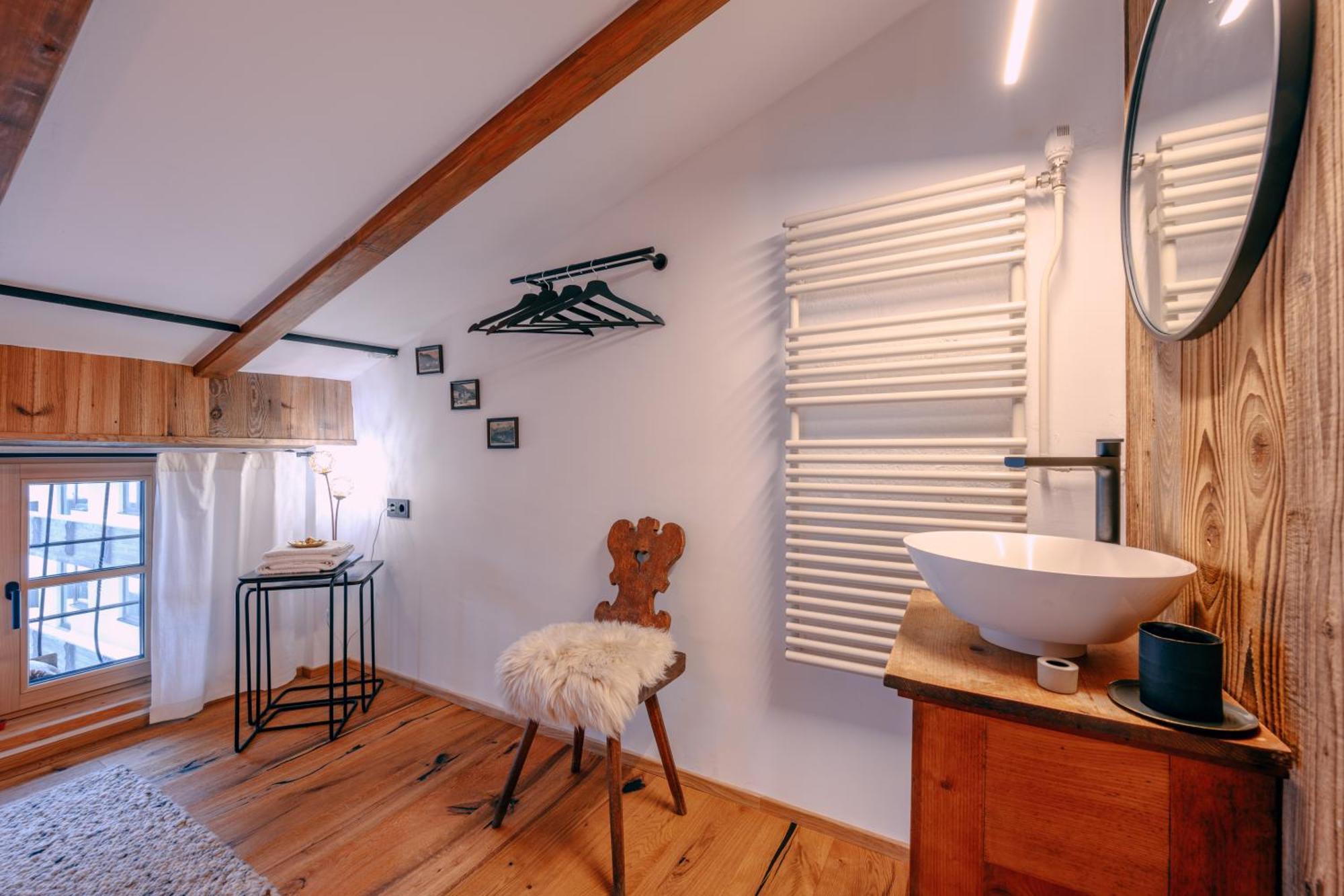 Haus Richard Falch - Inklusive Kostenloser Premium-Sommerkarte Sankt Anton am Arlberg Exteriér fotografie